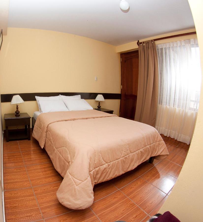 Yucay Plaza Inn Екстер'єр фото