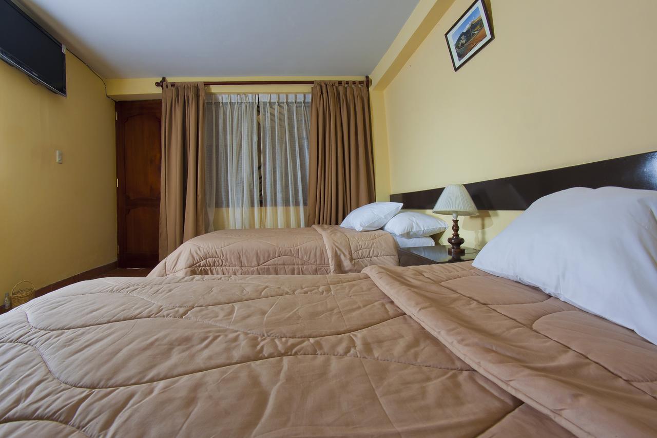 Yucay Plaza Inn Екстер'єр фото