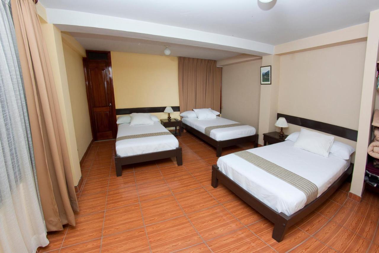 Yucay Plaza Inn Екстер'єр фото